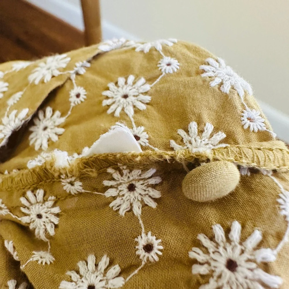 Madewell Mustard Daisy Embroidered Puff Sleeve Blouse Small Romantic 70s Cottage